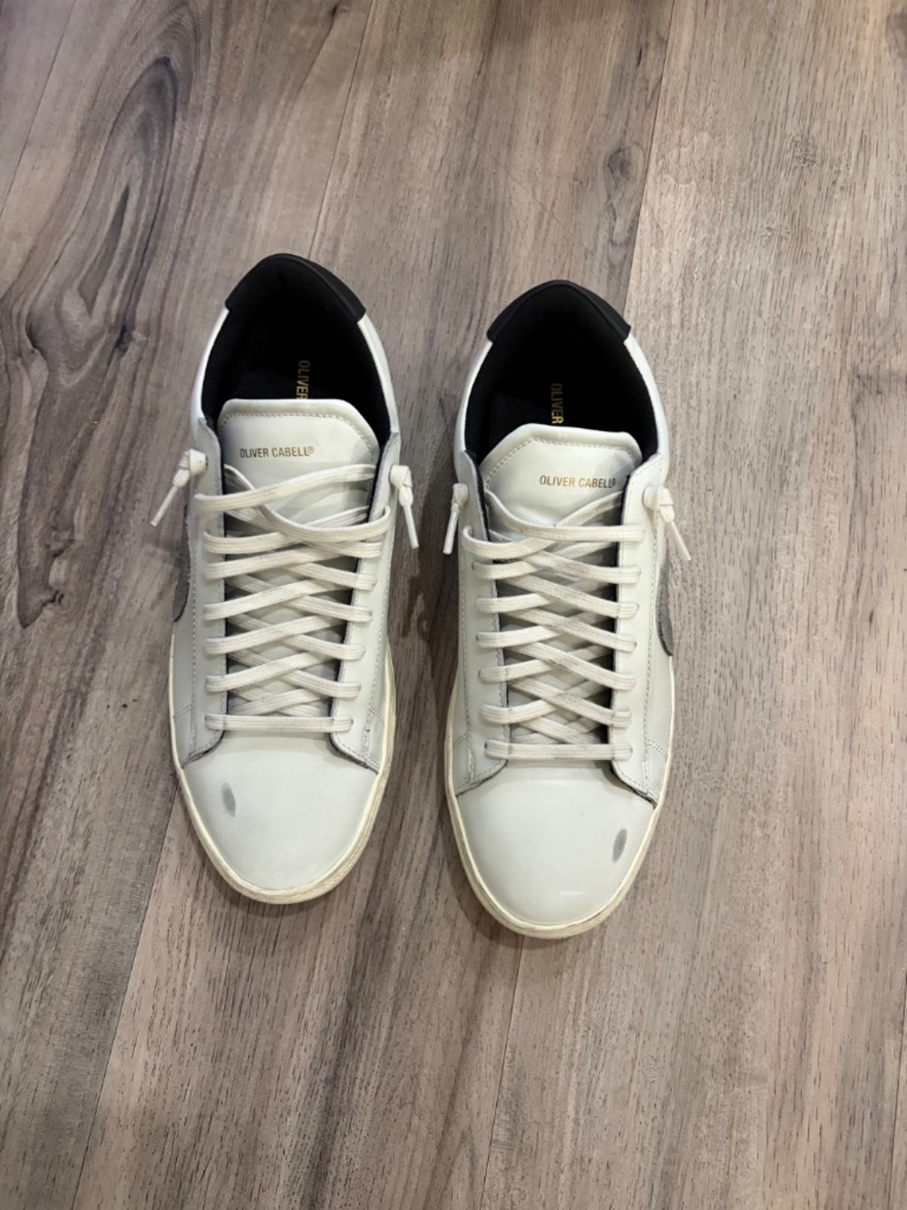 Oliver Cabell Low 1 Cream Black Leather Sneakers Size 11 - Picture 2 of 4